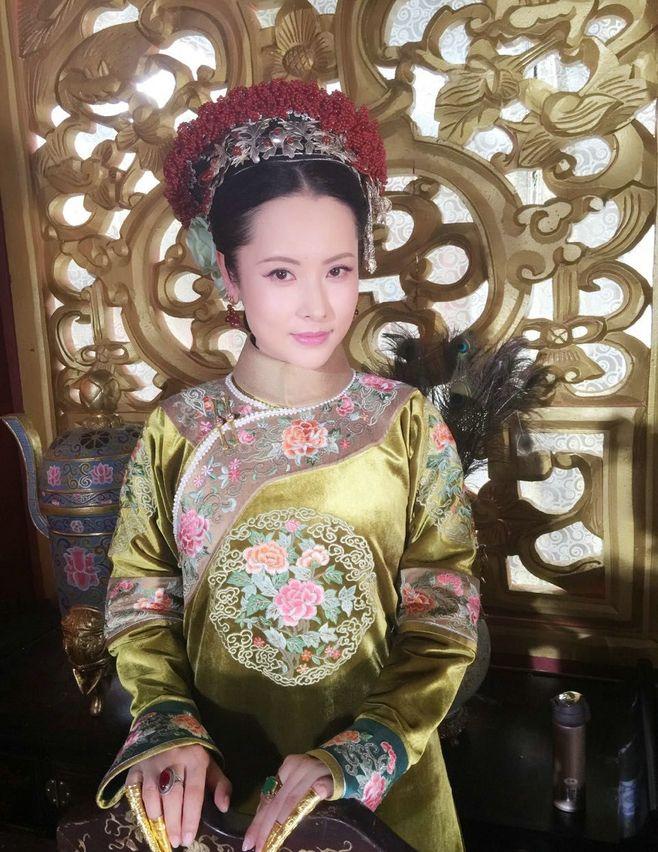 杨明娜孝惠章皇后3318a1f2d6a0a3-sCCVtZ_fw658&refer=http_%2F%2Fhbimg.b0.upaiyun.jpg