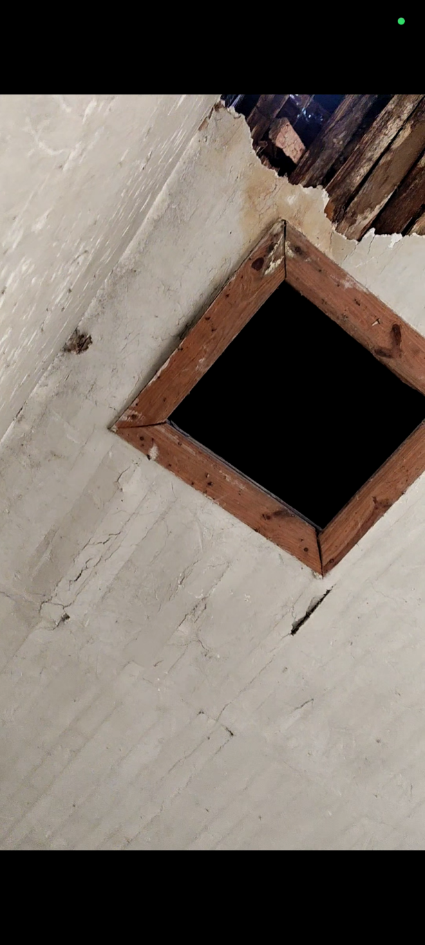 废宅白天[00_01_27][20260318-203057] (大) (中).png